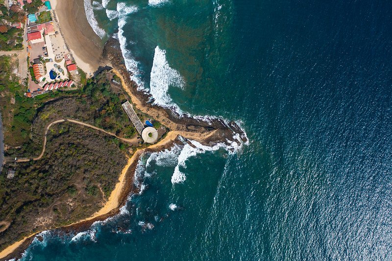 Vista aérea de la costa ecuatoriana